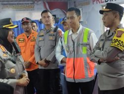 Kapolda Jabar Cek Posko Terpadu Pengamanan Nataru di Palimanan, Pantau Monitor CCTV