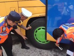 Dishub & Polresta Cirebon Cek Kelayakan Puluhan Bus, Ada Temuan Mengejutkan