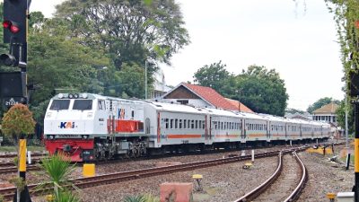 Masih Ada Tiket, KA Gunungjati dan Cakrabuana Siap Temani Libur Lebaranmu dari Cirebon