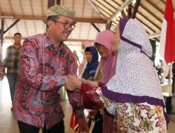 Bupati Cirebon Wajibkan ASN Punya ‘Indung Asuh’, Bantu Beras hingga Rawat Kesehatan