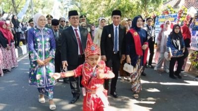 Peringati Hardiknas 2025, Ini Pesan Bupati Imron untuk Kalangan Pendidik dan Siswa