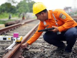 Canggih, Daop 3 Cirebon Gunakan Alat Modern untuk Pastikan Rel KA Tetap Aman