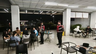 Polresta Cirebon Gelar Patroli dan Sosialisasi Jam Malam Pelajar