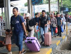 Long Weekend, KAI Daop 3 Cirebon Siapkan Tiket Tambahan untuk Kereta Gunungjati dan Cakrabuana