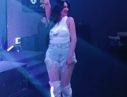DJ Saras Sanchez Tampil Memukau, Pengunjung Blue Fox Terpuaskan