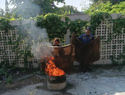 Petugas Damkar Kab. Cirebon Bekali Penanganan Kebakaran ke Karyawan Black Eagle