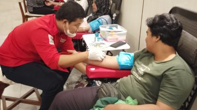 Alumni SMAN 2 Cirebon Angkatan 93 Gelar Donor Darah