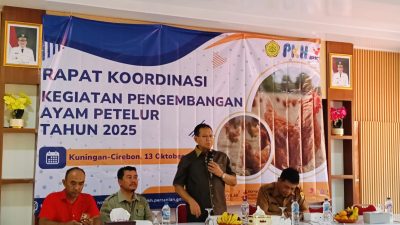 Sepuluh Kelompok Peternak Ayam Petelur Dapat Bantuan Atas Perjuangan Prof. Rokhmin