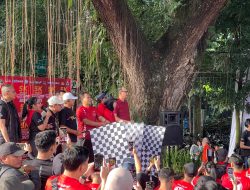 Prof. Rokhmin Kobarkan Semangat Hidup Sehat dan Kemandirian Bangsa kepada Ratusan Peserta Jabar Trisakti Run 2025