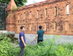 Ketua KONI Kab. Cirebon Pimpin Kegiatan Bersih-bersih Sport Center Watubelah Sumber