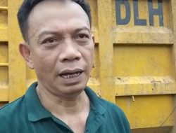 Dinas LH Pangkas Batang dan Ranting Pohon, Dede Sudiono: Ini Ikhtisar Mengantisipasi Pohon Tumbang