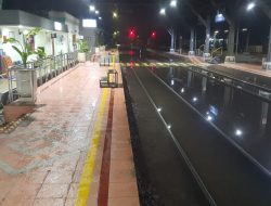 Luapan Air di Semarang Sebabkan Keterlambatan Kereta, Daop 3 Cirebon Sampaikan Permohonan Maaf
