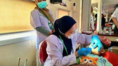 Rail Clinic Hadirkan Layanan Kesehatan dan Pengobatan Gratis bagi Masyarakat di Sekitar Stasiun Cipunegara